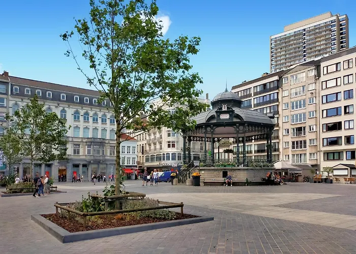 Apartment 3 Bedroom In