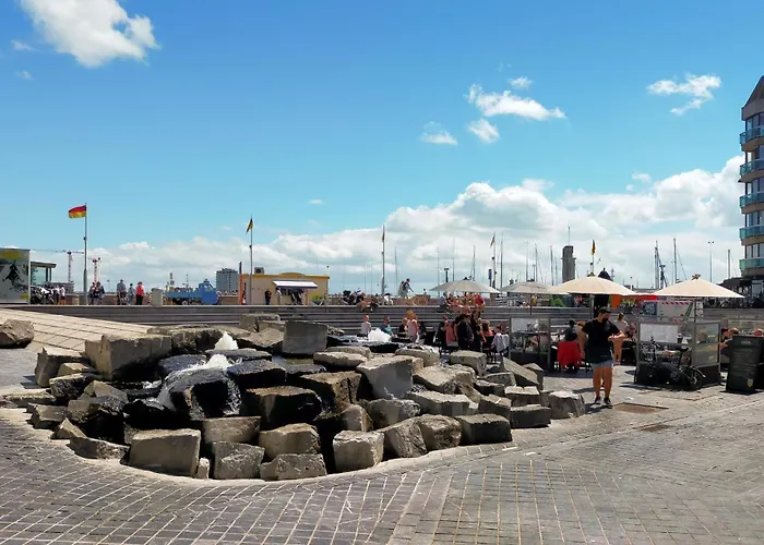 דירה 3 Bedroom In *